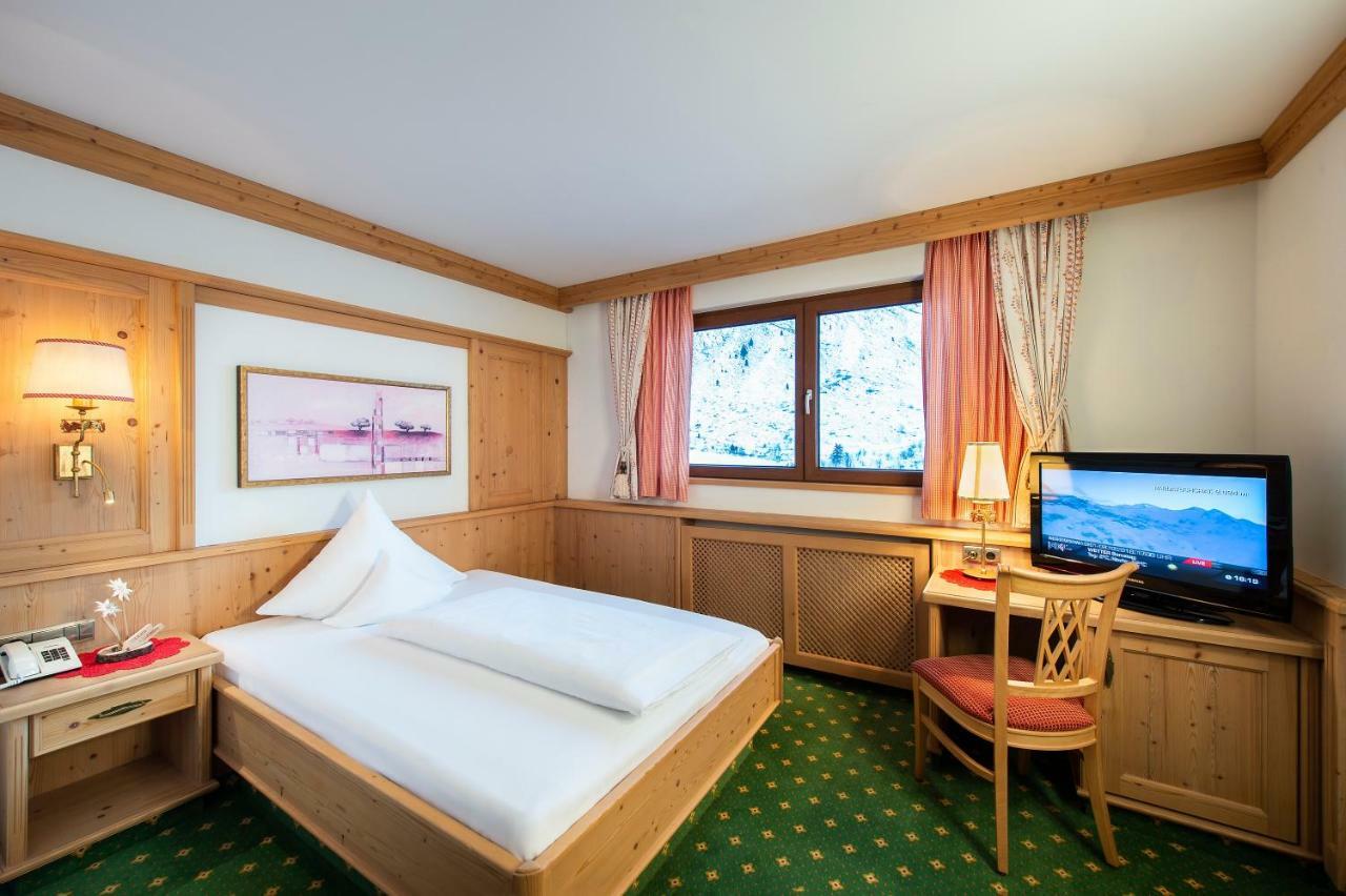 Hotel Almhof Galtür Esterno foto