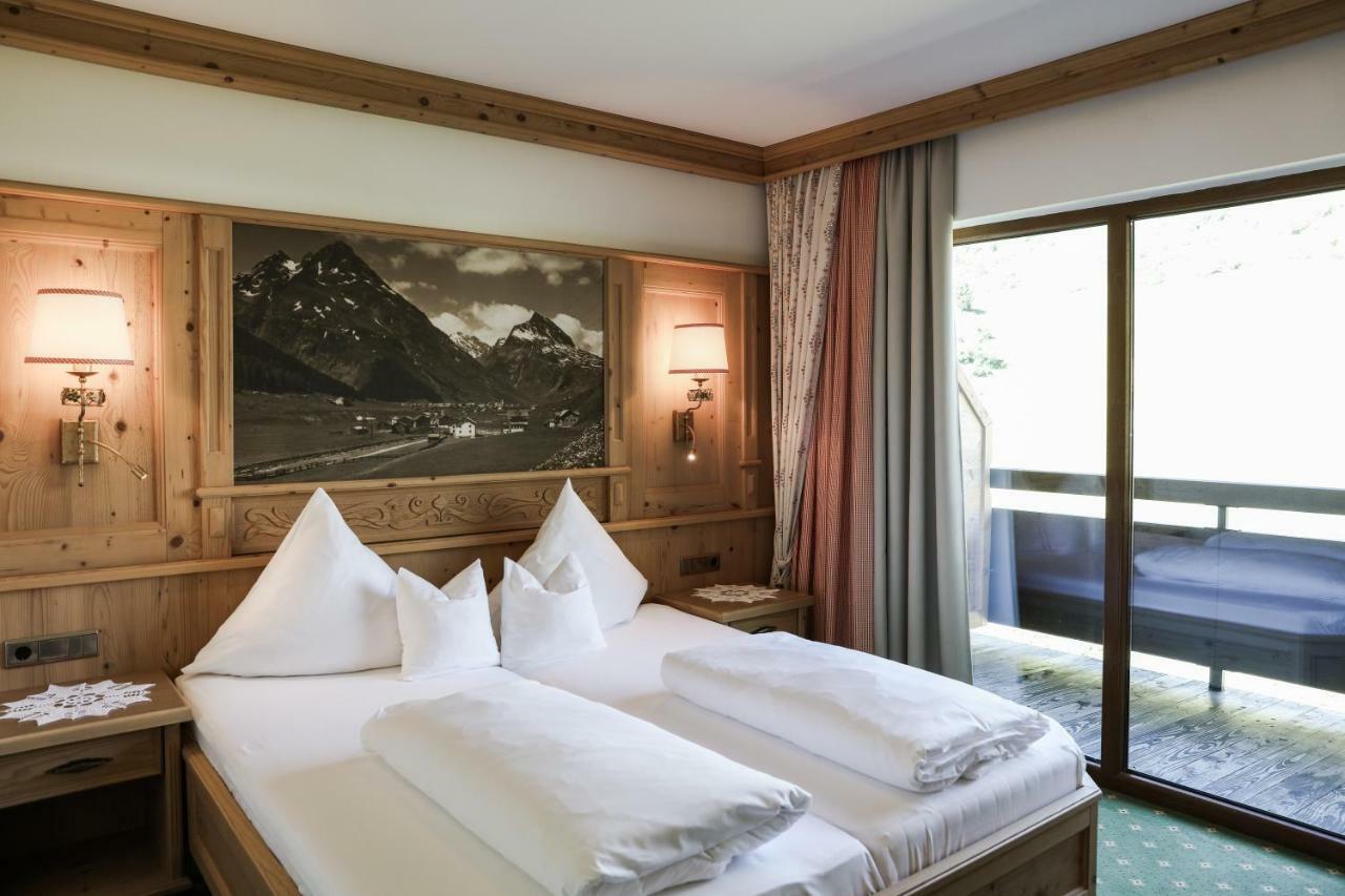 Hotel Almhof Galtür Esterno foto